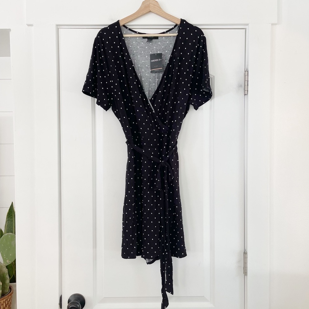 Forever 21 Plus Faux Wrap Short Sleeve Skort Romper